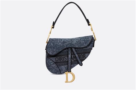 dior pferdetasche|dior saddle bag history.